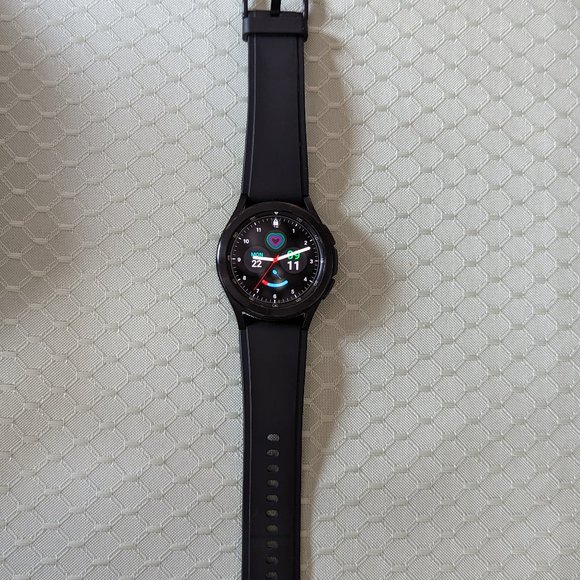 Samsung Galaxy Watch 4Classic BT 42mm Smartwatch- Black